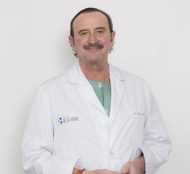 neurocirujano especialista en columna